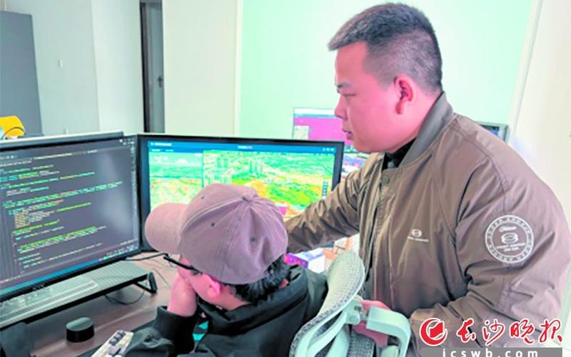 马栏山云上栏山OPC创新运营中心